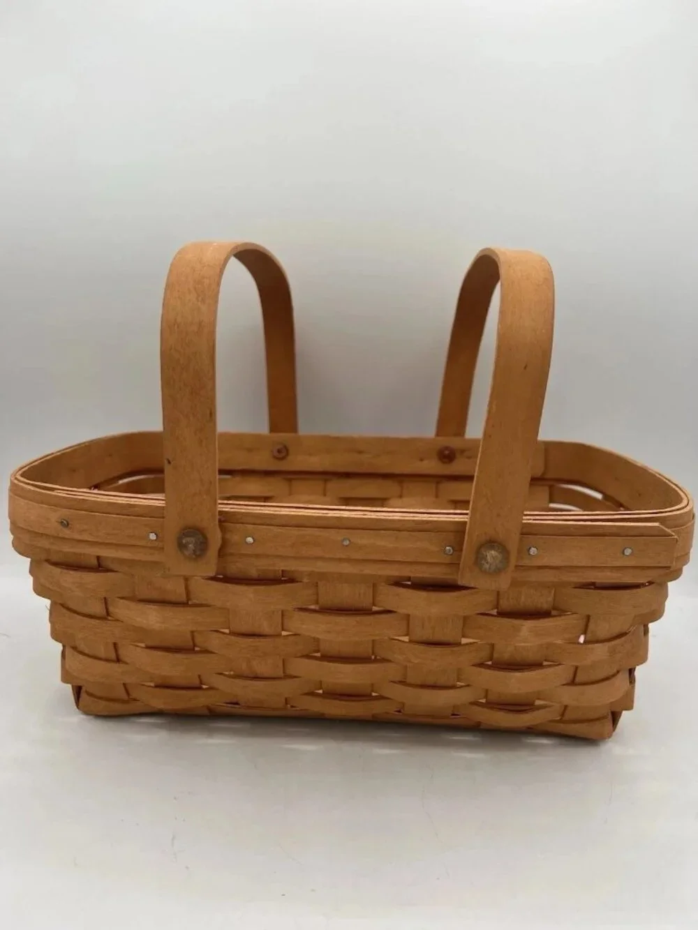Longaberger 1995 Medium Chore Basket – Handwoven Maple–Classic Utility Basket